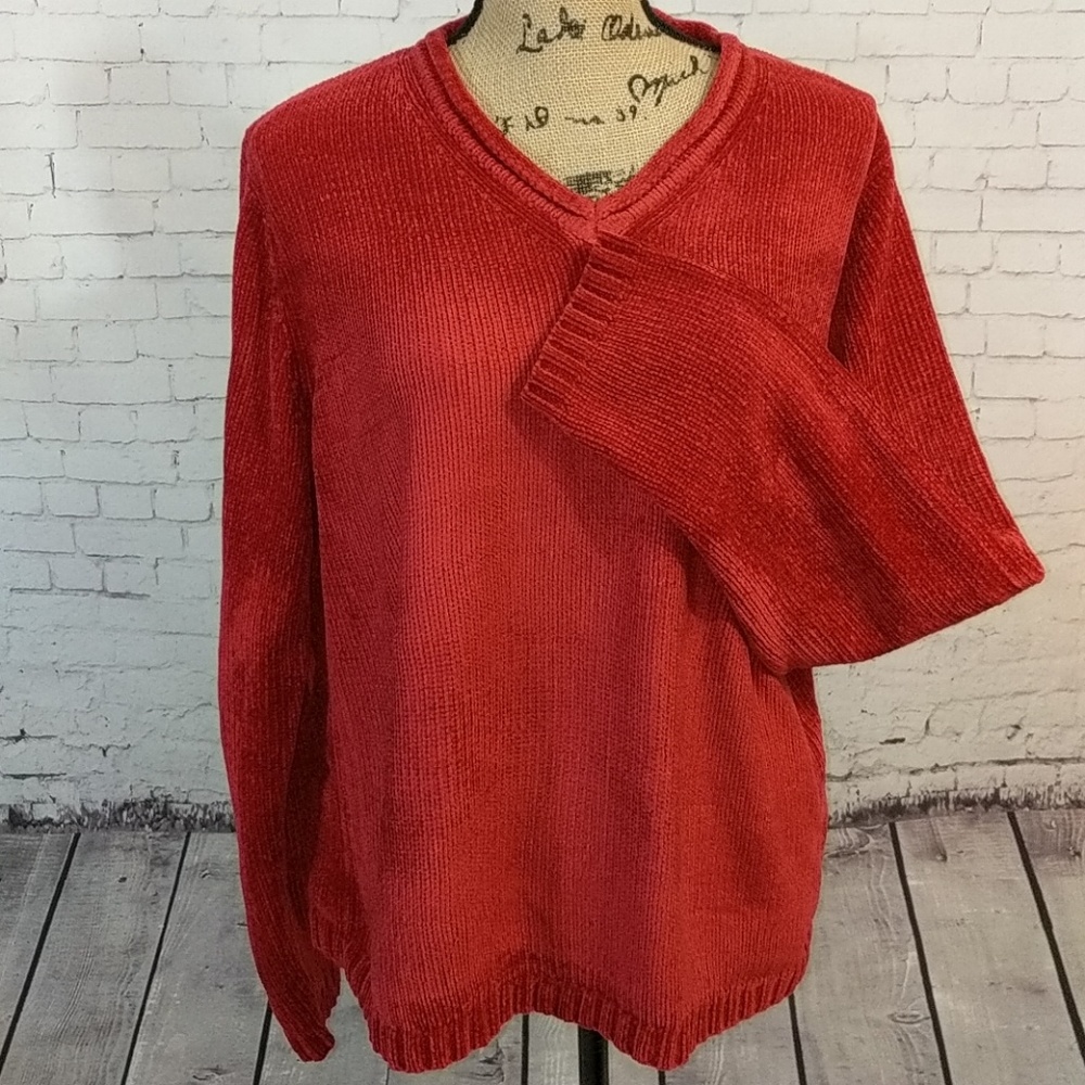 CAROLYN TAYLOR Deep Red Chenille Sweater